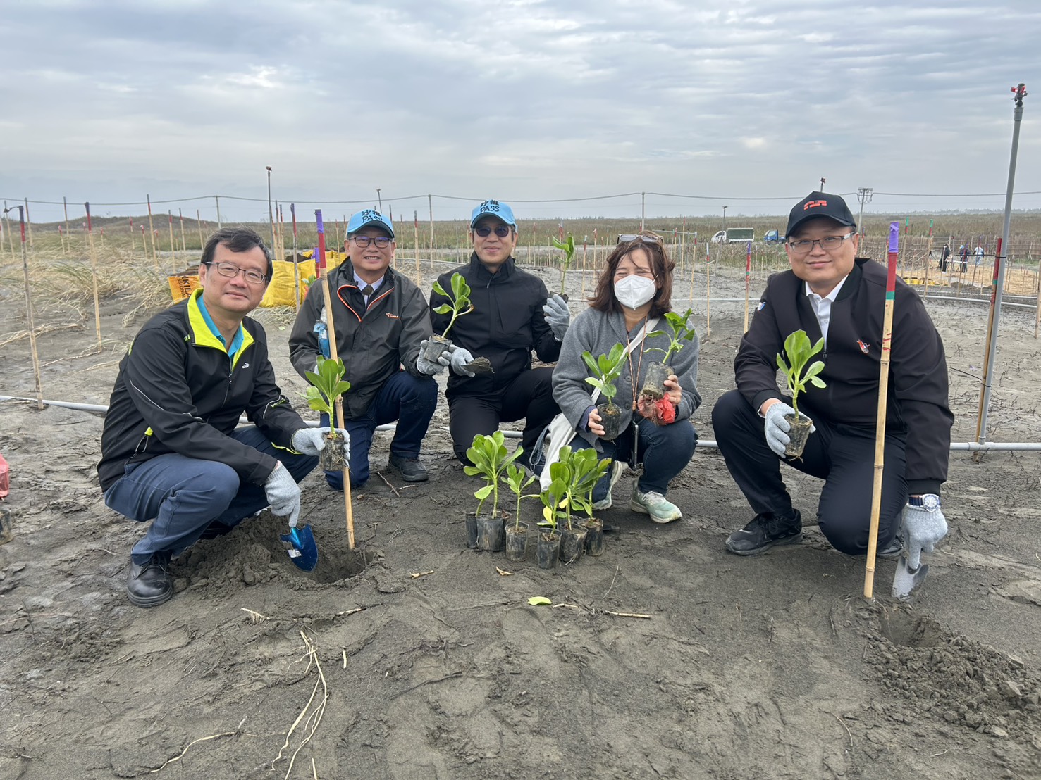 🌱🌊【綠色承諾×河口守護｜讓沙洲變綠洲，我們一起來！】